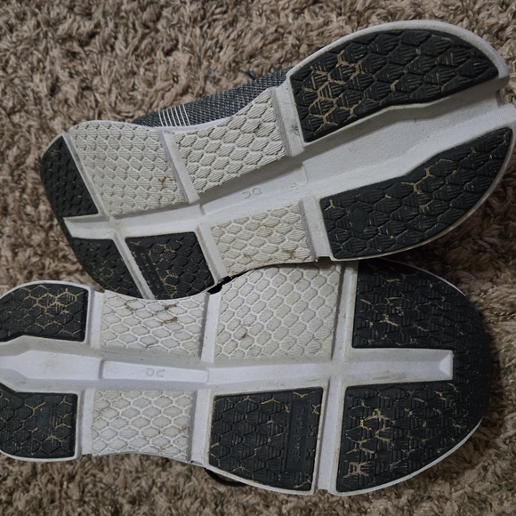 On Vloudgo Black/Glacier Size 10 - Picture 2 of 6